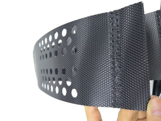 Lasruimte 330 mm HDPE Geocell met een gladde textuur of een oppervlak van honingraat Voldoen aan GB-standaard Ideaal voor grondversterkingstoepassingen