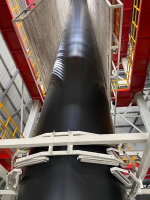 Prikweerstand 20N HDPE geomembraanvoering met rek bij breuk van 700 procent en scheurweerstand 25KN per meter