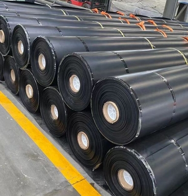Hydrostatische drukweerstand ≥1,0Mpa 2 mm Hdpe Liner Geomembrane Uitstekende doorboorweerstand≥20N