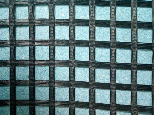 De Grondstabilisatie Mesh Fiberglass Geogrid Alkali Resistant van de cementbestrating