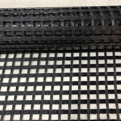 Zwarte Grondstabilisatie Mesh Fiberglass Geogrid voor Cementbestrating