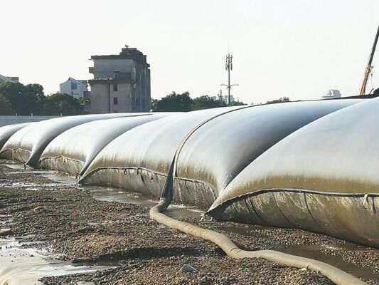 Gladde PP geweven geotextiel met aangepaste lengte, waterdoorlatend, ideaal voor civiele techniek en landbouw
