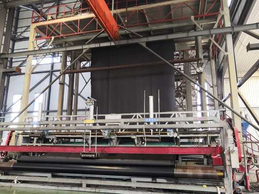 Tensile sterkte ≥15 MPa HDPE Geomembrane Liner Breedte 1 tot 12 meter Zuurstofindex ≥30 procent Duurzaam waterdicht Membraan