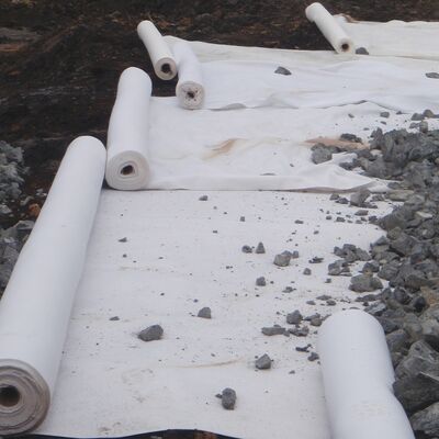 Polypropyleen stapelvezels Geotextielstof van niet-geweven textielstoffen voor tijdelijke ondergrondse scheiding van wegen