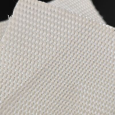 200 kN/m Ultra-hoge sterkte PET Geweven Geotextile Stof Voor Zwakke Fundamenten Verbetering