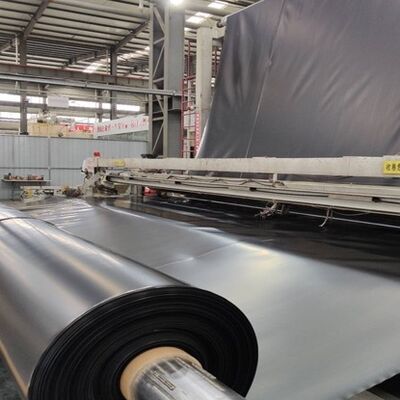 1.5 mm HDPE-geomembrane-liner met gespecialiseerde chemische weerstand voor uitlogingspads voor mijnbouwhopen