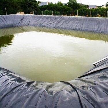 Vissenveilige HDPE-geomembrane-liner voor vijver- en landbouwriegeringsreservoirs