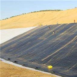 Waterdichte barrière HDPE-geomembraanvoering voor industriële chemische en afvalwaterlagunes