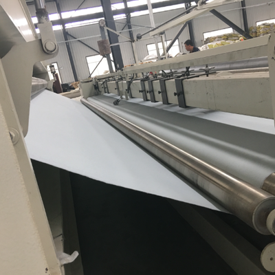 Onder Riprap niet-geweven geotextiel voor erosiebestrijding van rivieroeverhellingen