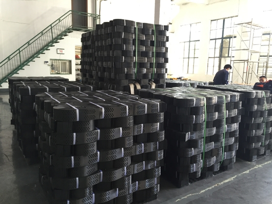 Zwarte Groene HDPE Geperforeerde het Grintstabilisatie van Geocell