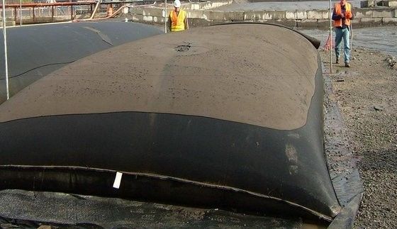 Zwarte zand geotextiel ontwatering buizen essentieel voor zand gevulde Cofferdam Reclamation en Land Reclamation toepassingen