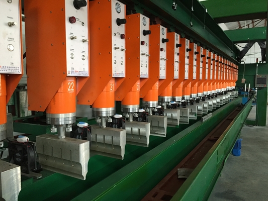 Oprijlaanhdpe van het de Grondnet van Geocell van de de Betonmolengrond van de Stabilisatiegeocell de Behoudende Muren
