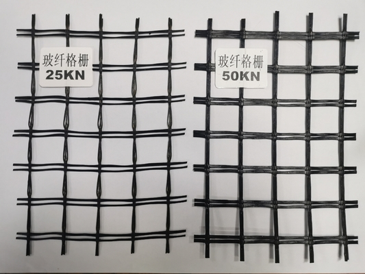 Het weven Behandelend het Ballastbed van Glasvezelgeogrid versterkt Zwarte Tweeassig