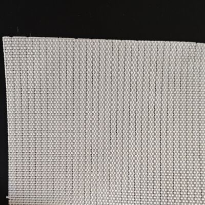 Polypropyleen PET-geweven geotextiel van industriële kwaliteit, 300 g, duurzaam voor rivierdijk